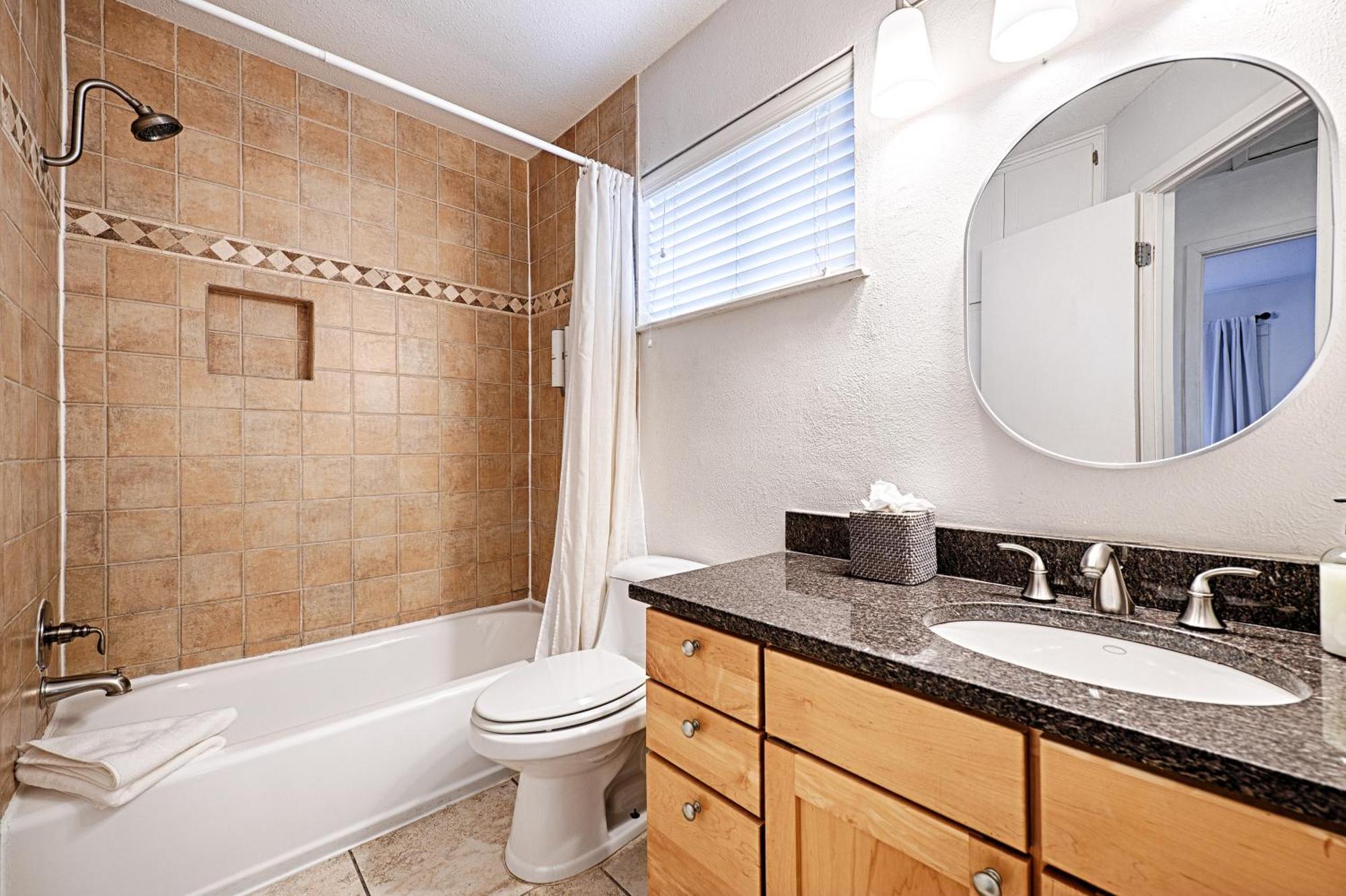 Готель Heart Of Austin Hideaway Екстер'єр фото